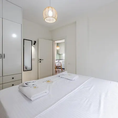 Appartamento Perla 2br Beachside By Pikhost