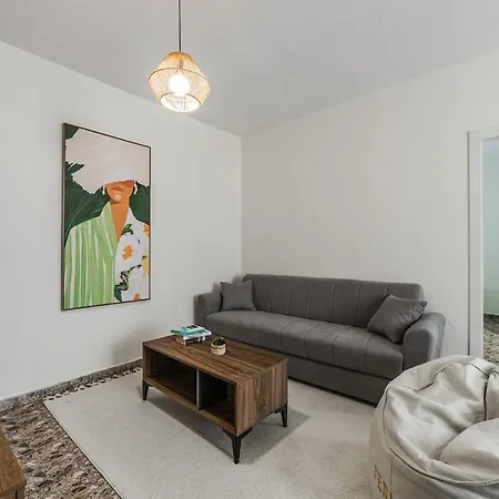 Perla 2br Beachside By Pikhost Appartamento Golem (Tirana)
