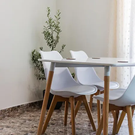 Perla 2br Beachside By Pikhost Appartamento Golem (Tirana)